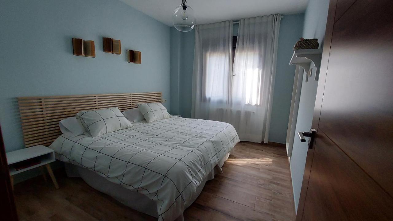 Apartamento Las Campanitas Nunomoral Buitenkant foto